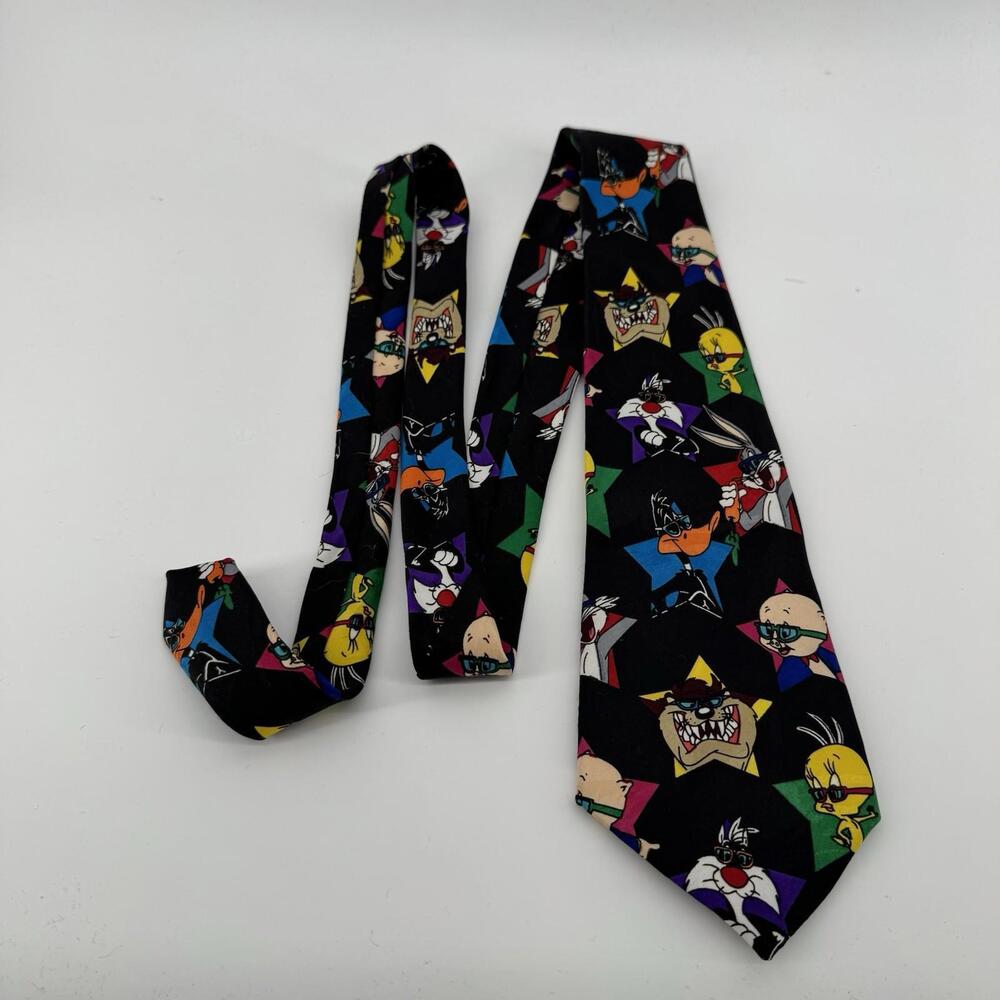 Vintage 90s Looney Tunes Stars  Mania Tie Necktie Nostalgia Bugs Bunny Tweety